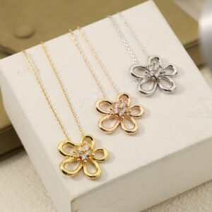 반클리프 아펠 — Van Cleef & Arpels