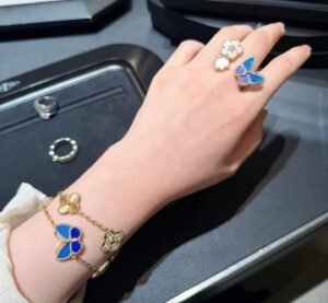 반클리프 아펠 — Van Cleef & Arpels