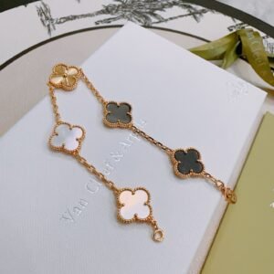반클리프 아펠 — Van Cleef & Arpels