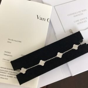 반클리프 아펠 — Van Cleef & Arpels