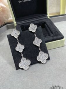 반클리프 아펠 — Van Cleef & Arpels
