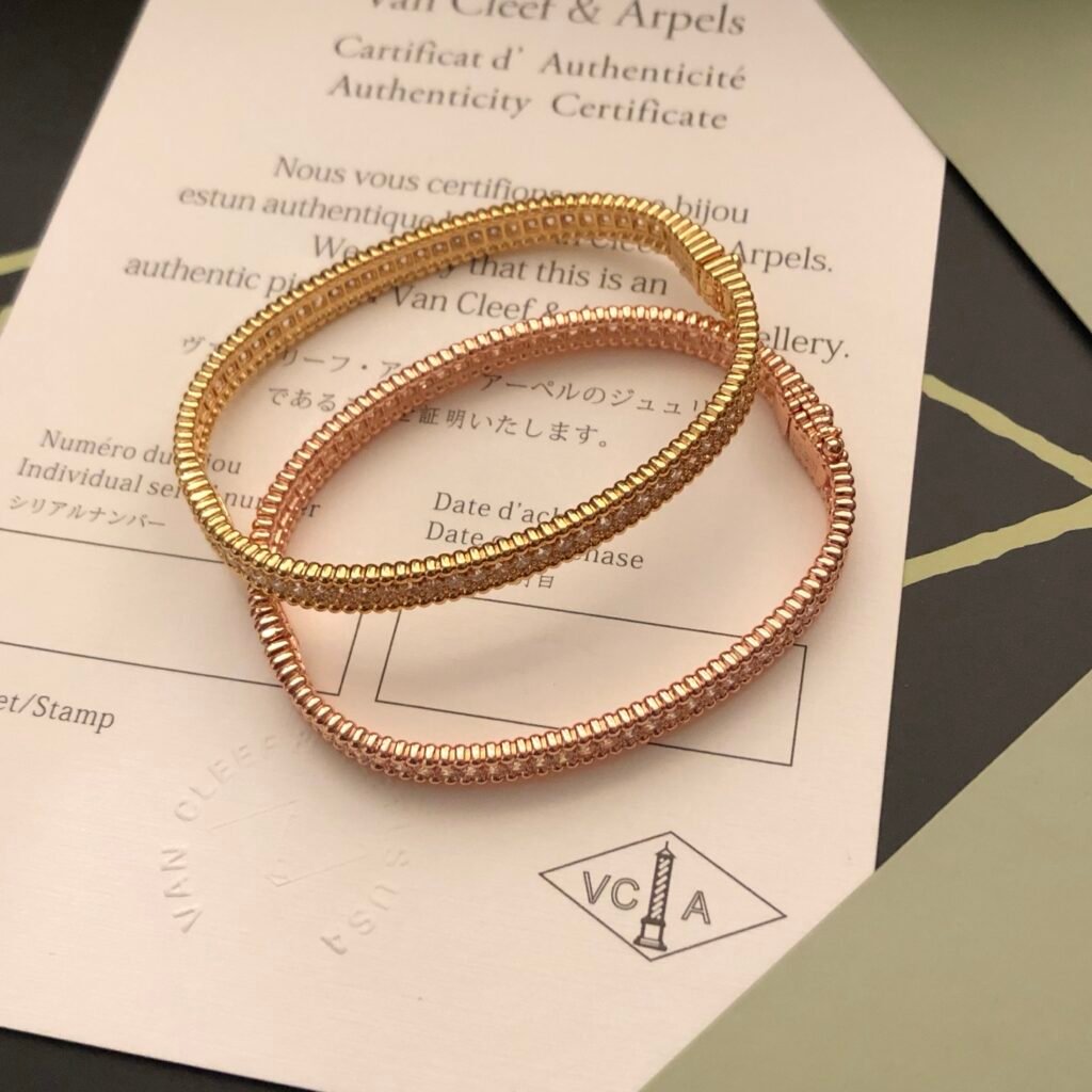 반클리프 아펠 — Van Cleef & Arpels