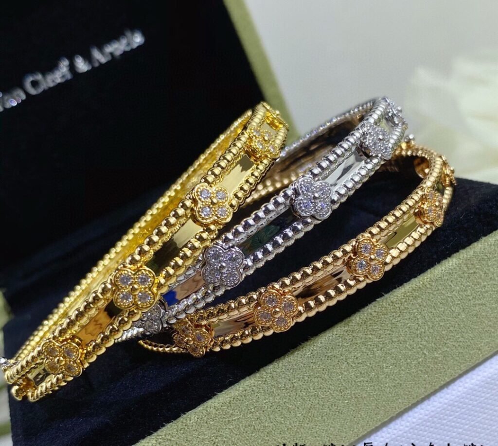 반클리프 아펠 — Van Cleef & Arpels