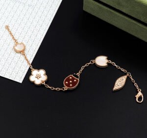 반클리프 아펠 — Van Cleef & Arpels