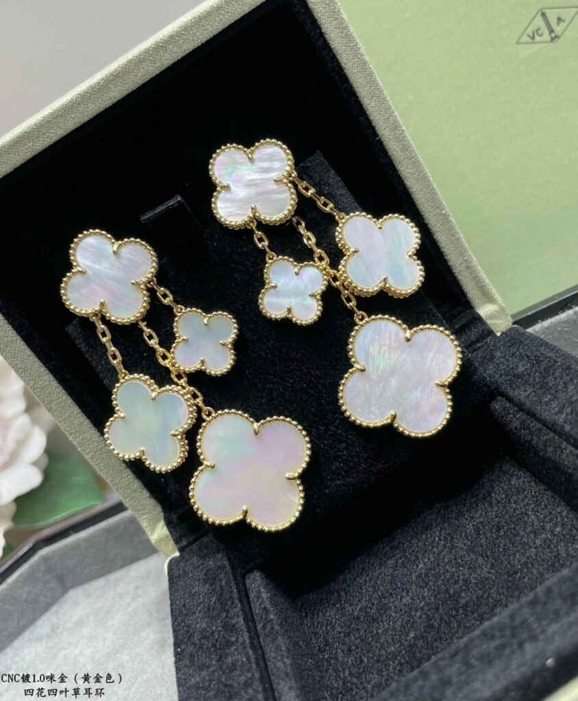 반클리프 아펠 — Van Cleef & Arpels