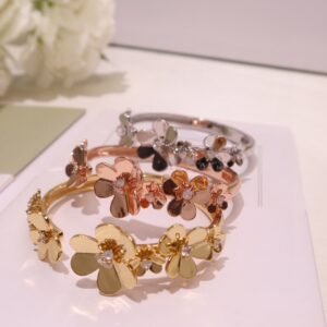 반클리프 아펠 — Van Cleef & Arpels