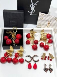 생로랑 — Saint Laurent